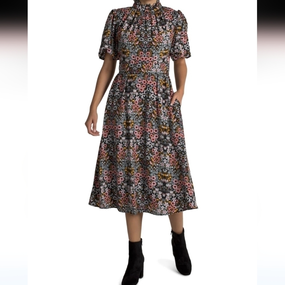 NWT Julia Jordan | Short Sleeve Mock Neck A-line Floral Midi Dress Size 6 - Picture 2 of 10